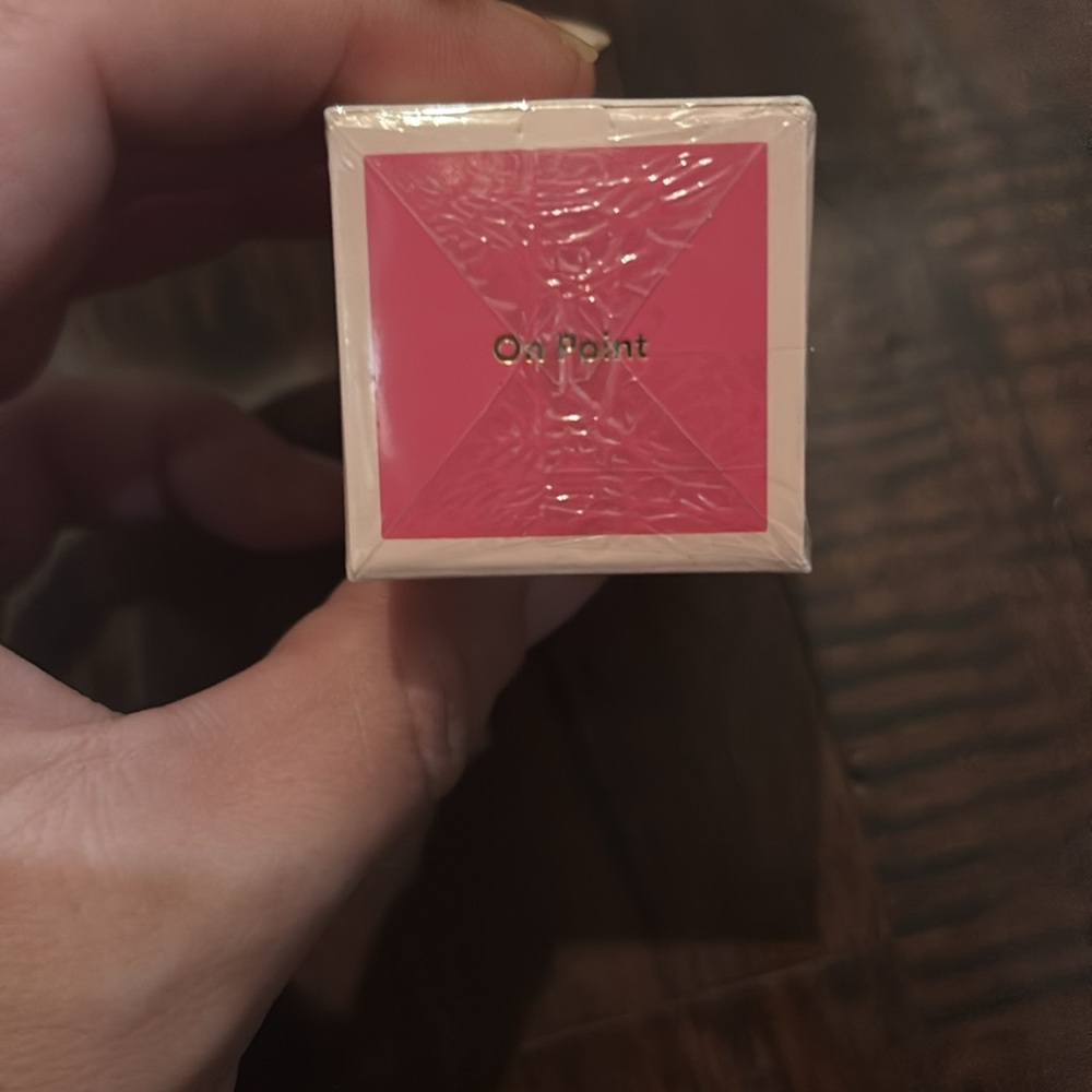 SHEGLAM COLOR BLOOM LIQUID BLUSH in ON POINT 💕 - Picture 9 of 13